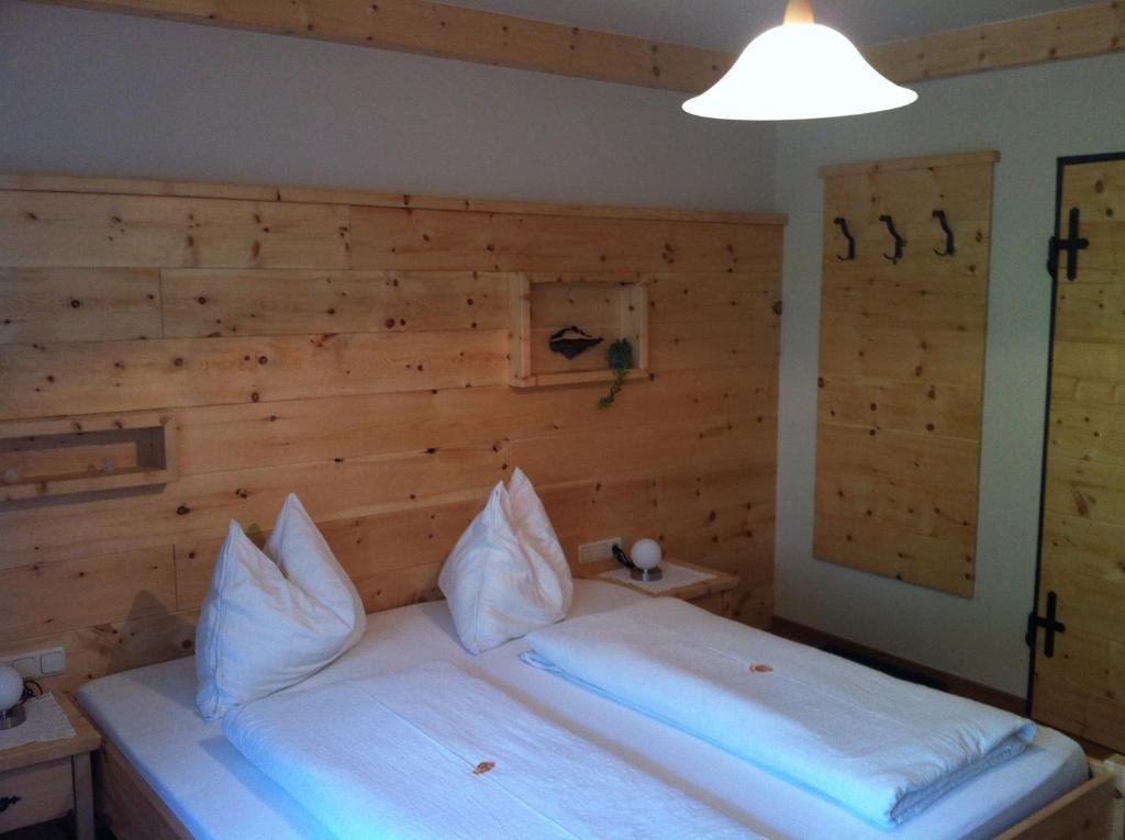 Pension Und Apartment Edelweiss Heiligenblut Rum bild