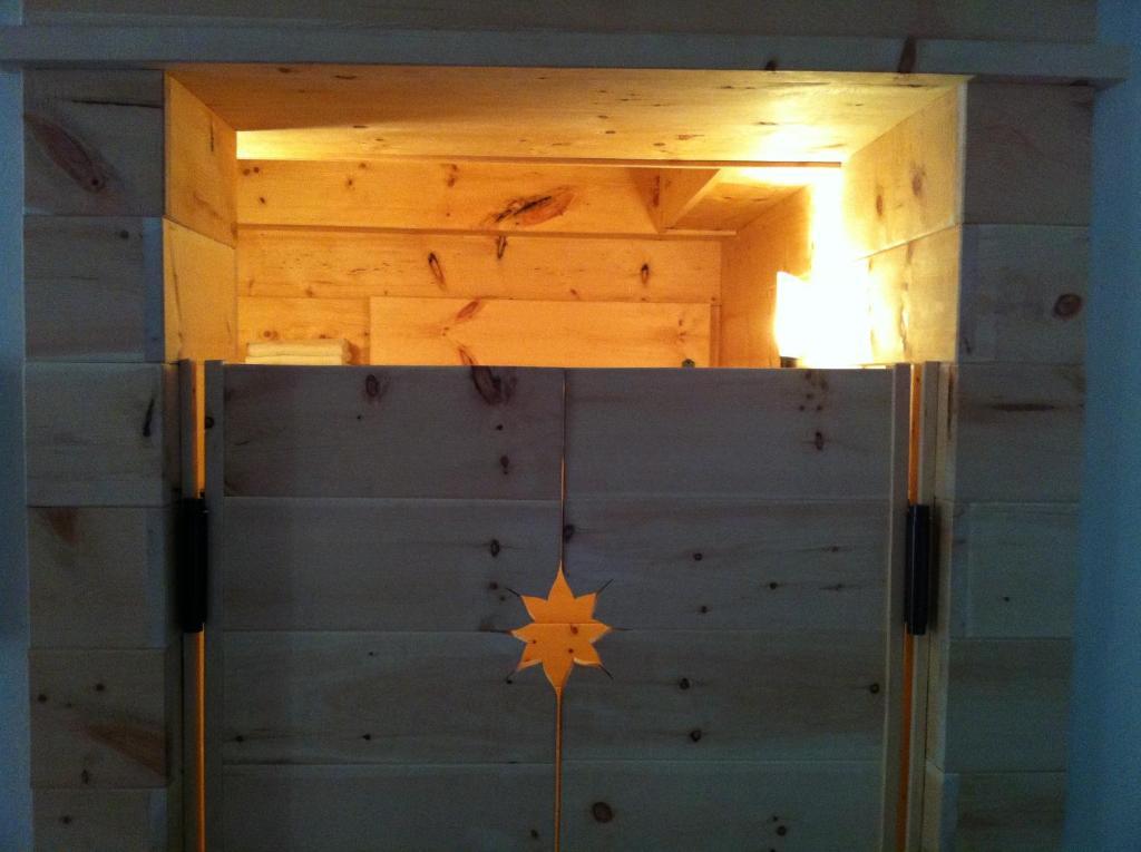 Pension Und Apartment Edelweiss Heiligenblut Exteriör bild